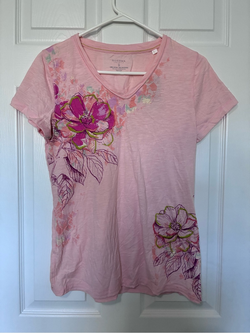 Sonoma Floral Embroidered V-Neck Cotton Blend tee shirt pink Women’s Sz S New!